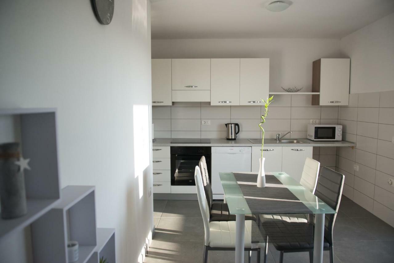 Apartma Rene Portoroz Exterior photo